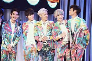 rainbowshinee
