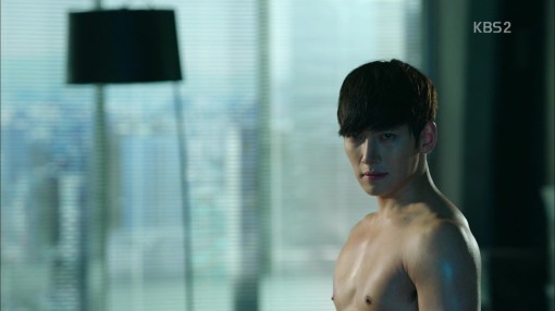 Healer2015-06-13-19h12m00s396